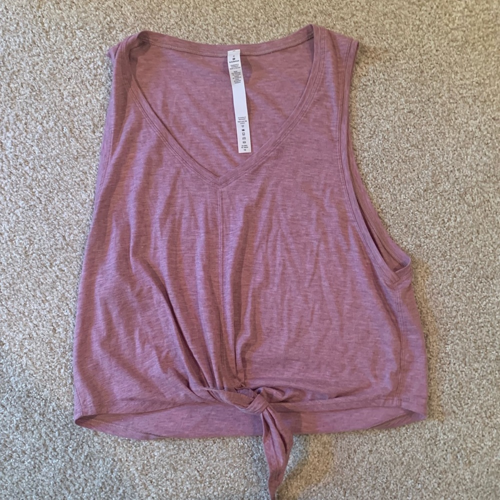 Lulumeon Front Tie Tank Size 4